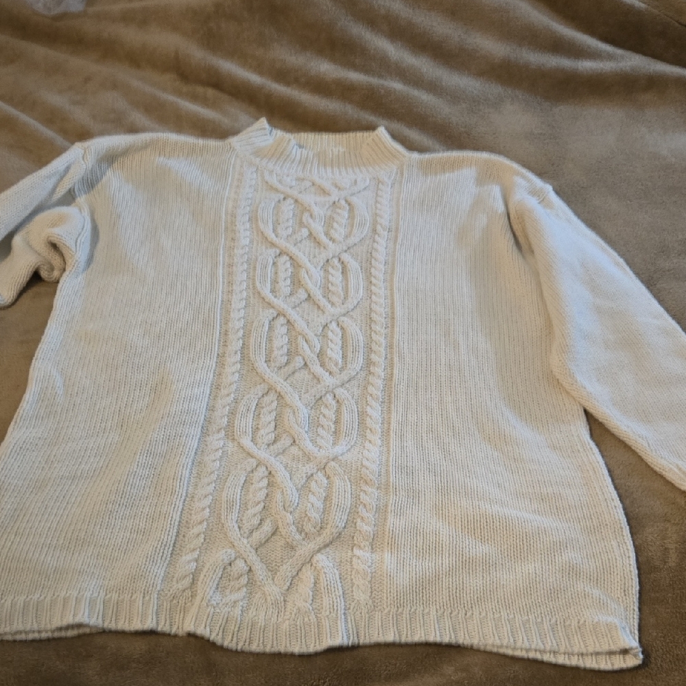 Cozy Cable Knit Turtleneck Sweater - Cream